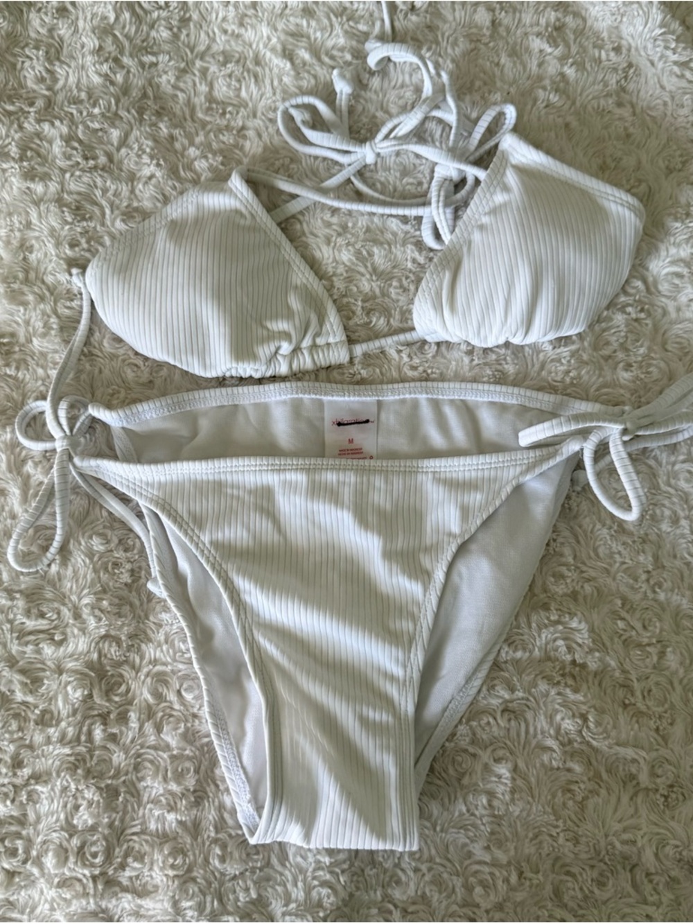 🎆 5 for 30$ 🎆 Xhilaration White Ribbed Tie-Side Bikini Set